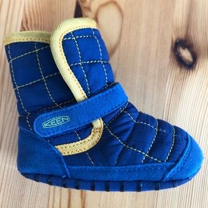 Keen infant boots- 24 mo